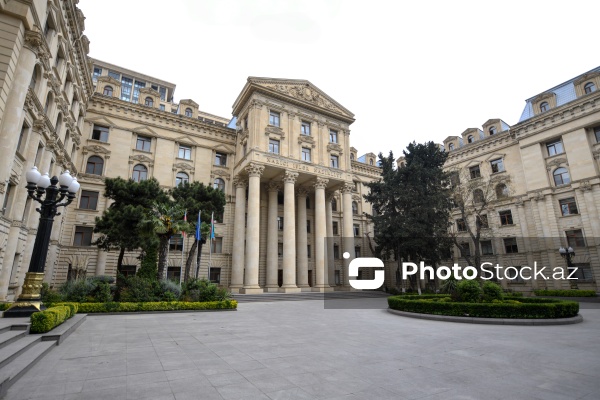 Ceyhun Bayramov və Kaya Kallasın birgə mətbuat konfransı