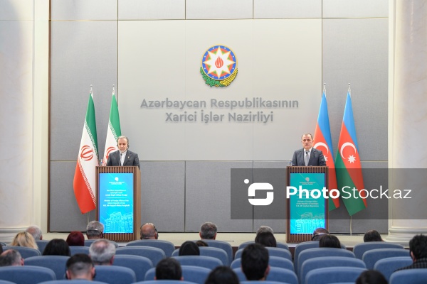 Ceyhun Bayramov və Seyid Abbas Əraqçının birgə mətbuat konfransı