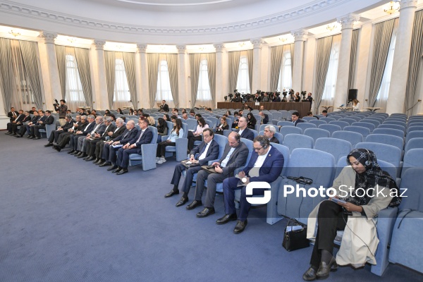 Ceyhun Bayramov və Seyid Abbas Əraqçının birgə mətbuat konfransı