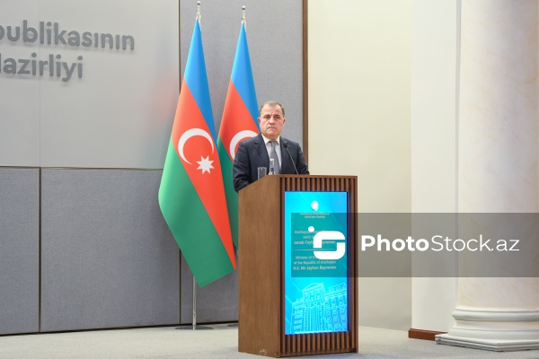 Ceyhun Bayramov və Seyid Abbas Əraqçının birgə mətbuat konfransı