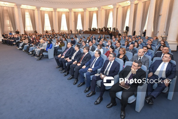 Ceyhun Bayramovun ilin yekunlarına dair mətbuat konfransı