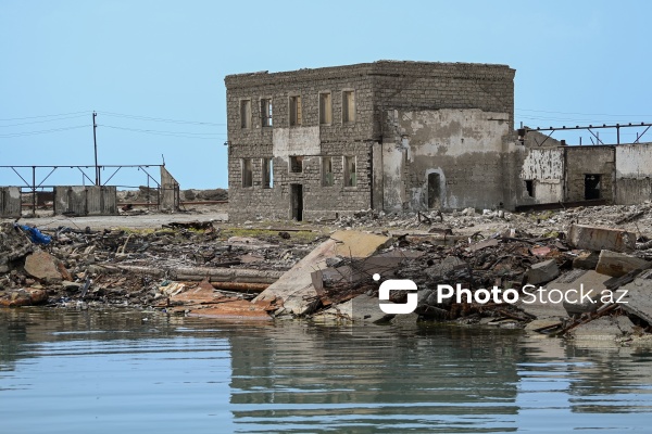 Bakının yüz kilometrliyində yerləşən Çilov adası