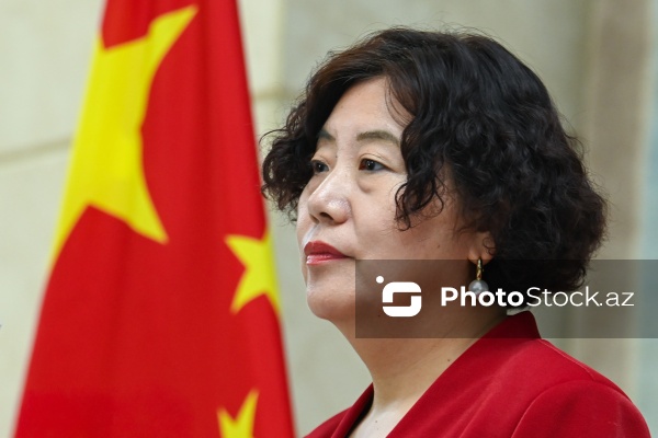 Çinin Azərbaycandakı səfiri Lu Meyin brifinqi