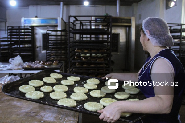 Müxtəlif növ çörək məhsullarının hazırlandığı un məmulatları sexi