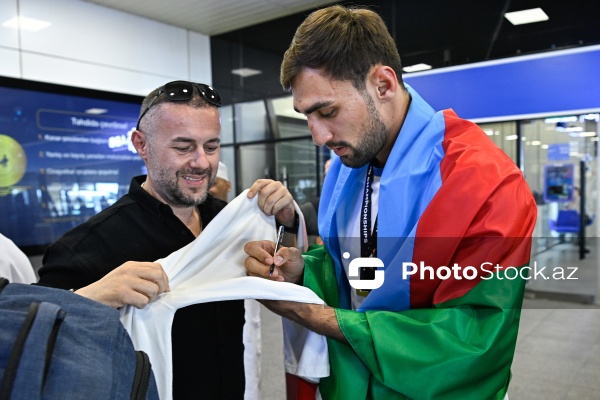 Dünya çempionu Zelim Kotsoyev Azərbaycana qayıtdı