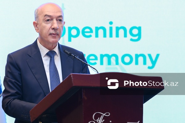 Dövlətxan Dövlətxanov - "Davamlı və dayanıqlı şəhər inkişafı üçün insan kapitalının formalaşdırılması" mövzusunda keçirilən beynəlxalq konfransda