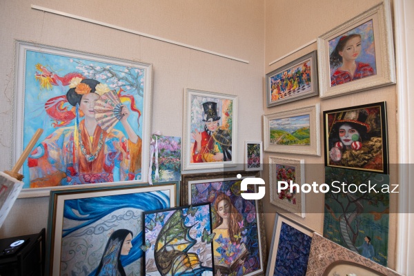 Gənc rəssam Leyla Qurbanova