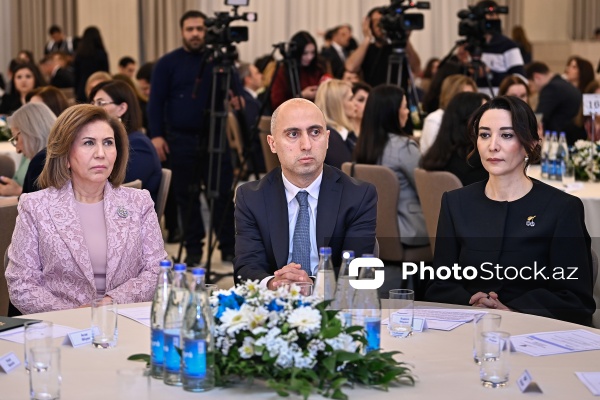 "Dayanıqlı inkişaf: ailə, qadın və uşaq siyasəti" mövzusunda keçirilən konfrans