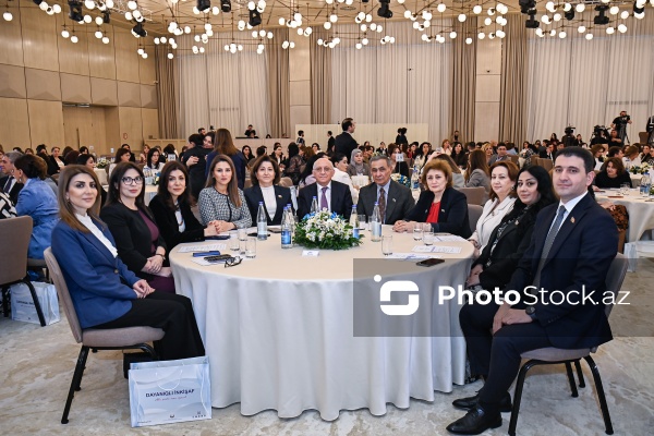 "Dayanıqlı inkişaf: ailə, qadın və uşaq siyasəti" mövzusunda keçirilən konfrans