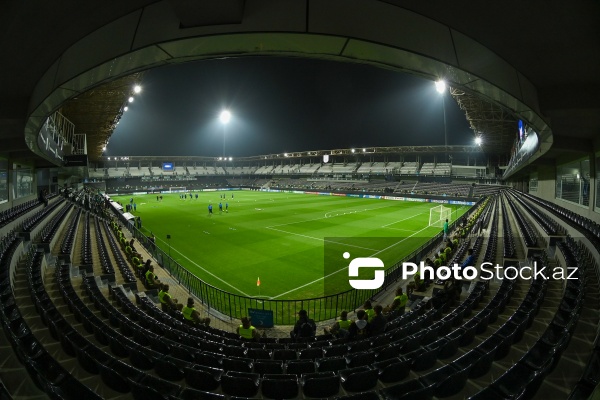 8-ci kilometr qəsəbə stadionu