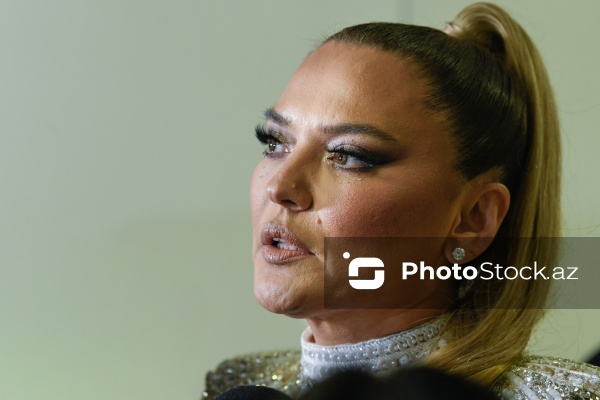 Demet Akalının Bakı Konqres Mərkəzində keçirilən konserti