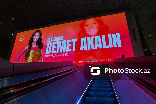 Demet Akalının Bakı Konqres Mərkəzində keçirilən konserti