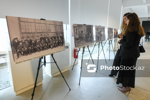 Dəmiryol Muzeyində açılan “Qara qızılın saldığı dəmir yollar” sərgisi