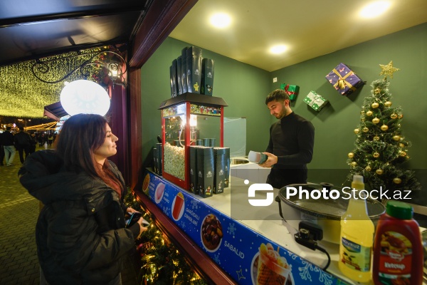 Dənizkənarı Milli Parkda açılan Yeni il yarmarkası