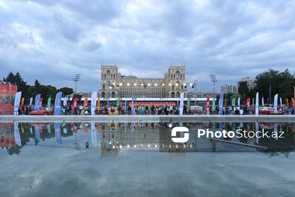Bakıda “Peking to Paris Motor Challenge” avtomobil yarışı start götürüb