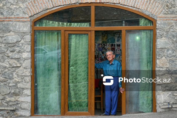95 yaşlı dərzi Rasim Məmmədov