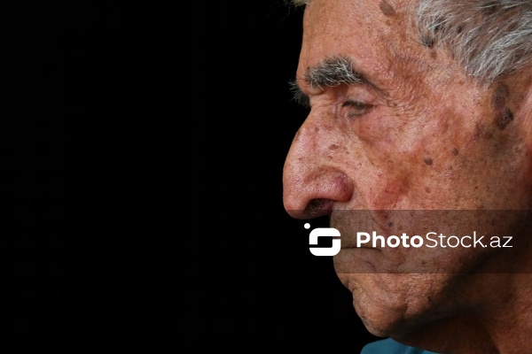 95 yaşlı dərzi Rasim Məmmədov