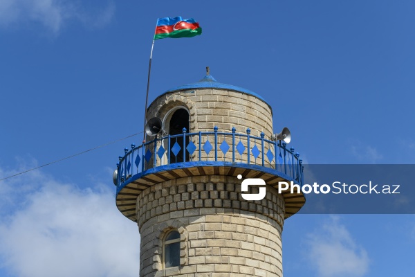 Digah qəsəbəsində yerləşən XV əsrə aid Cümə məscidi