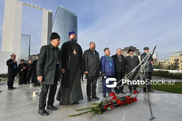 Din Xadimlərinin II Forumu çərçivəsində silsilə ziyarətlər