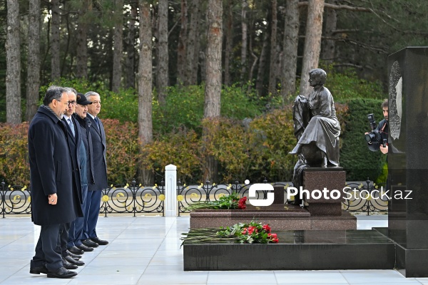 Din Xadimlərinin II Forumu çərçivəsində silsilə ziyarətlər