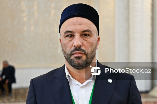 İlkin Qayıbov - Heydər Məscidində
