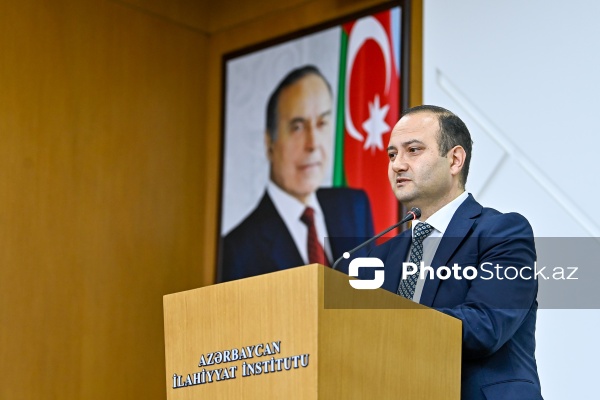 Aqil Şirinov - Azərbaycan İlahiyyat İnstitutunda