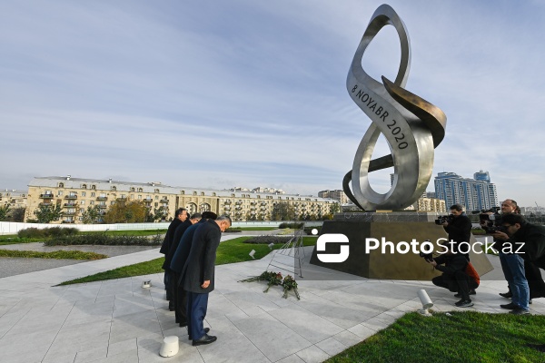 Din Xadimlərinin II Forumu çərçivəsində silsilə ziyarətlər