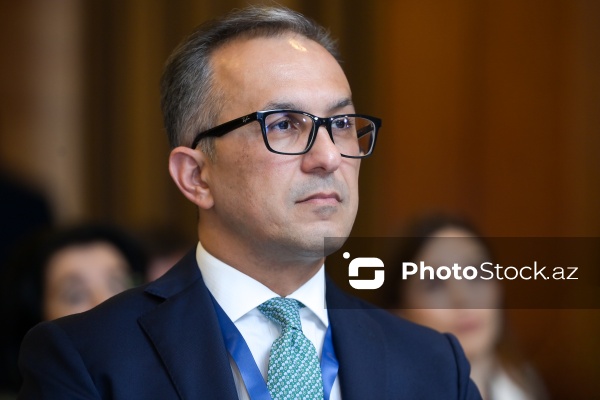 Ramin Məmmədov - "Dini mövzuların mediada təqdimatı: dini sabitliyin qorunmasında birgə məsuliyyət" mövzusunda konfransda