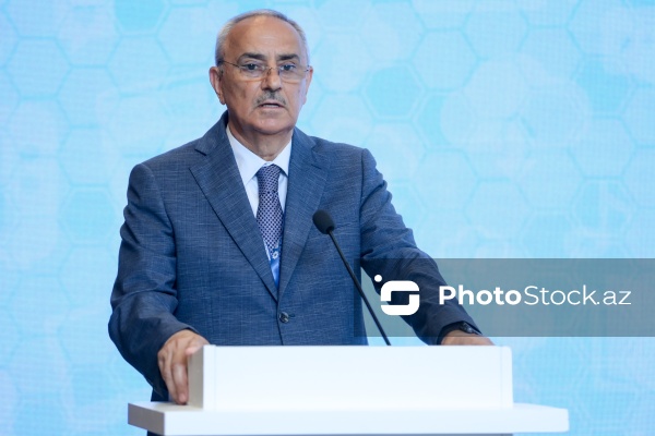 Sahir Məmmədxanov - "Dini mövzuların mediada təqdimatı: dini sabitliyin qorunmasında birgə məsuliyyət" mövzusunda konfransda