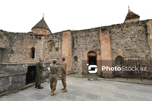 Diplomatik korpusun nümayəndələri Kəlbəcər rayonundakı Xudavəng monastır kompleksi ilə tanış olublar