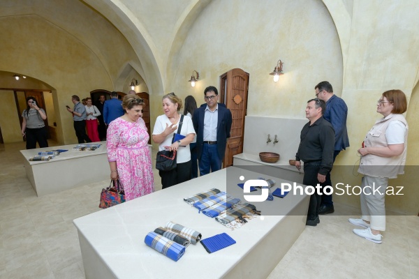 Diplomatlar Şuşadakı Qarabağ küçəsində olublar