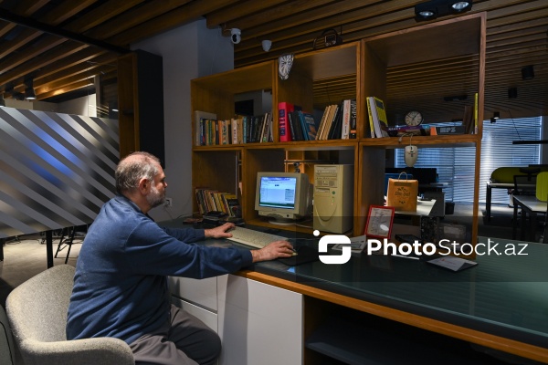 İnformasiya texnologiyalarına həsr olunmuş ekspozisiya guşəsi