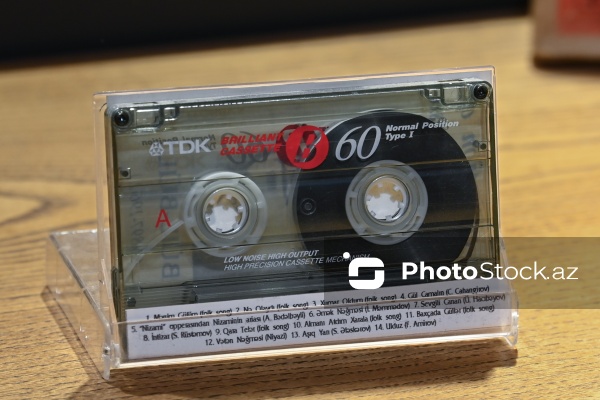 İnformasiya texnologiyalarına həsr olunmuş ekspozisiya guşəsi