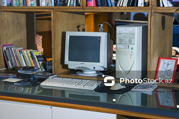 İnformasiya texnologiyalarına həsr olunmuş ekspozisiya guşəsi