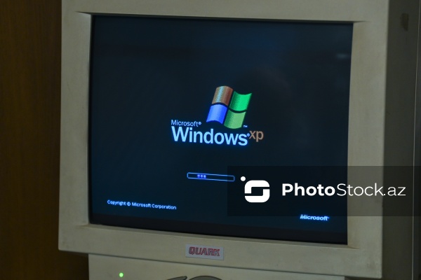 İnformasiya texnologiyalarına həsr olunmuş ekspozisiya guşəsi