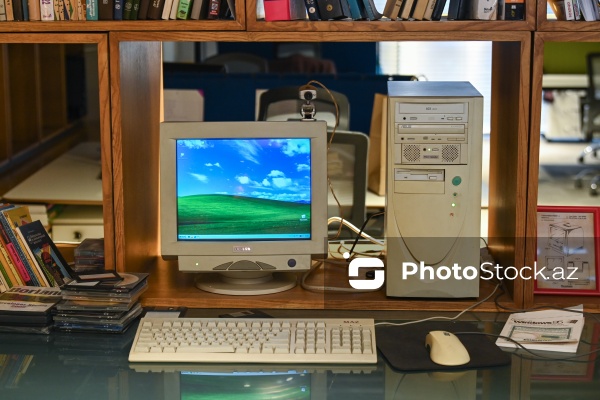 İnformasiya texnologiyalarına həsr olunmuş ekspozisiya guşəsi