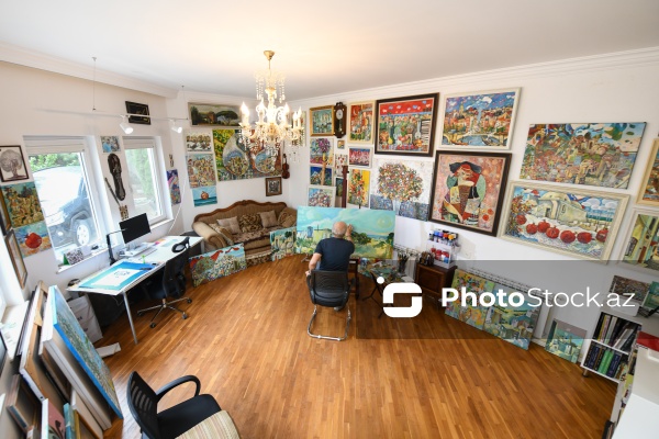 Doğulduğu Bakı şəhərindən ilham alan rəssam Tahir Şıxəliyev