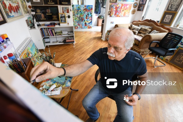 Doğulduğu Bakı şəhərindən ilham alan rəssam Tahir Şıxəliyev
