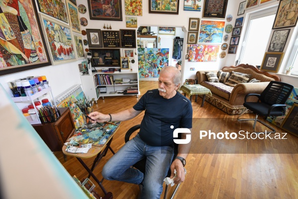 Doğulduğu Bakı şəhərindən ilham alan rəssam Tahir Şıxəliyev