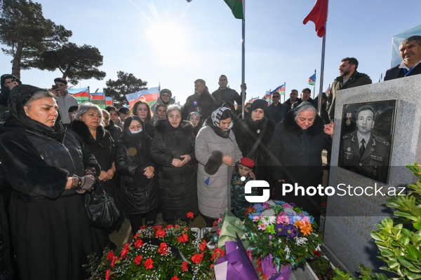 Milli Qəhrəman Polad Həşimovun xatirəsi İkinci Şəhidlər xiyabanında anılır