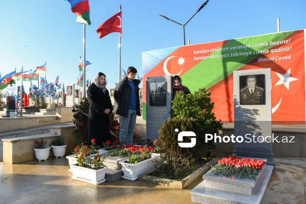 Milli Qəhrəman Polad Həşimovun xatirəsi İkinci Şəhidlər xiyabanında anılır