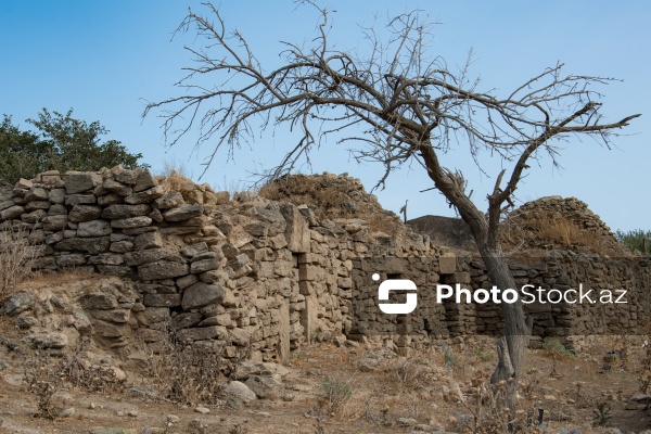 Dübəndidə yerləşən XIII – XIV əsrə aid qışlaq