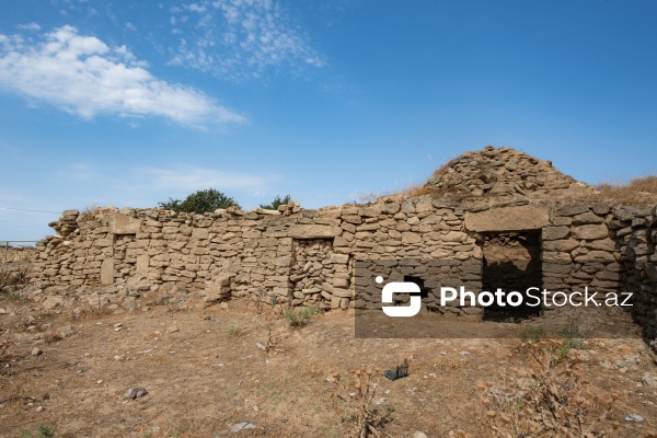 Dübəndidə yerləşən XIII – XIV əsrə aid qışlaq