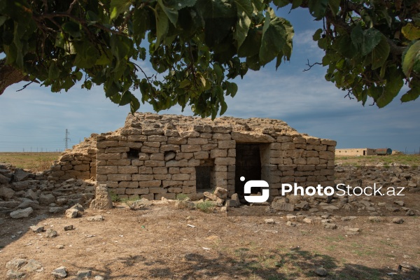 Dübəndidə yerləşən XIII – XIV əsrə aid qışlaq