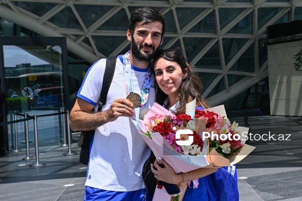 Dünya çempionatında 4 qızıl medal qazanan paraatletika üzrə milli komandamız Azərbaycana qayıtdı