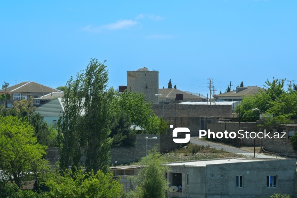 Dünya əhəmiyyətli memarlıq abidəsi olan Nardaran qəsri