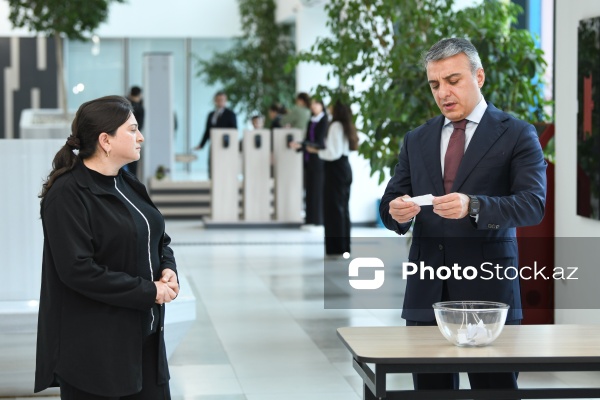 ƏƏSMN tərəfindən şəhid ailələrinə və müharibə əlillərinə 100 mənzil verilib