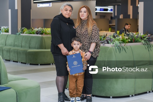 ƏƏSMN tərəfindən şəhid ailələrinə və müharibə əlillərinə 100 mənzil verilib