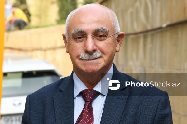 Pənah İmanov - Xətai Rayon İcra Hakimiyyətinin şöbə müdiri 