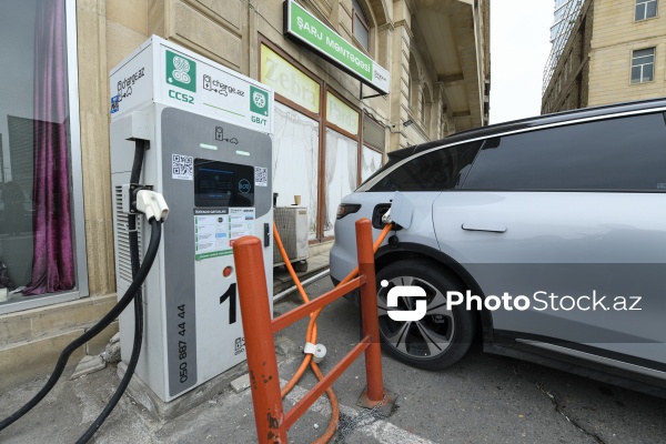 Elektromobillər üçün Bakıda quraşdırılmış şarj cihazları